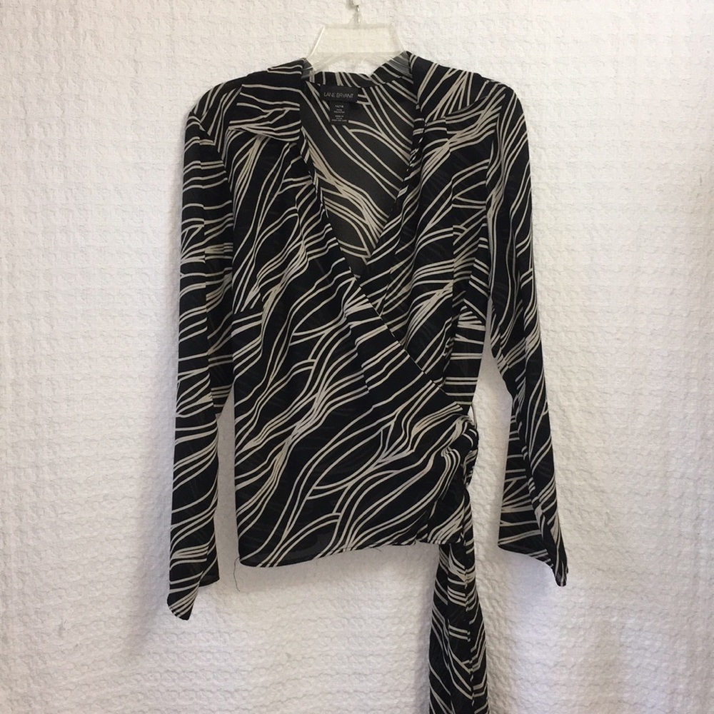 Lane Bryant Black and Beige Career Blouse 14/16